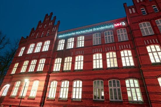 Medizinische Hochschule Brandenburg.