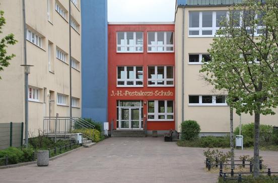 Schulgebäude der Pestalozzi-Schule