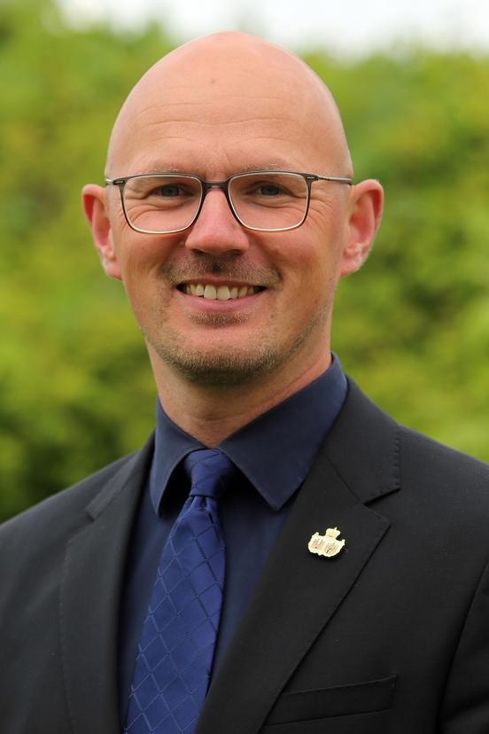 Daniel Keip lächelt.